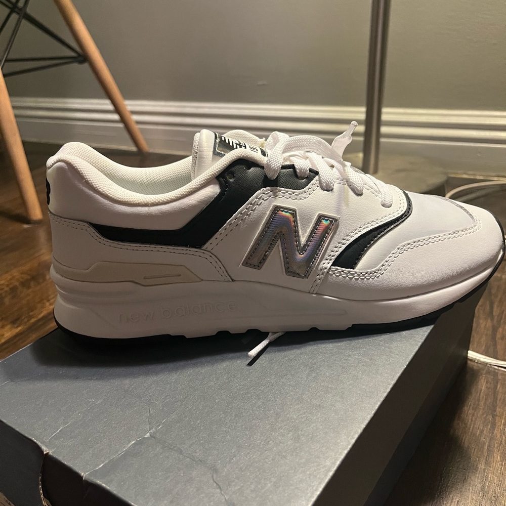 New Balance Classics Traditionnels 997H - Picture 2 of 2